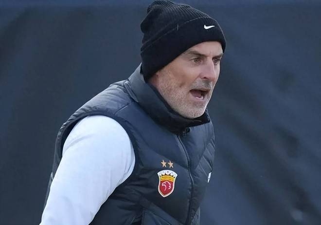 欧超杯窗口期再迎强敌；马赛调整名单；主帅态度——媒体盛赞；赛季目标并未改变的简单介绍