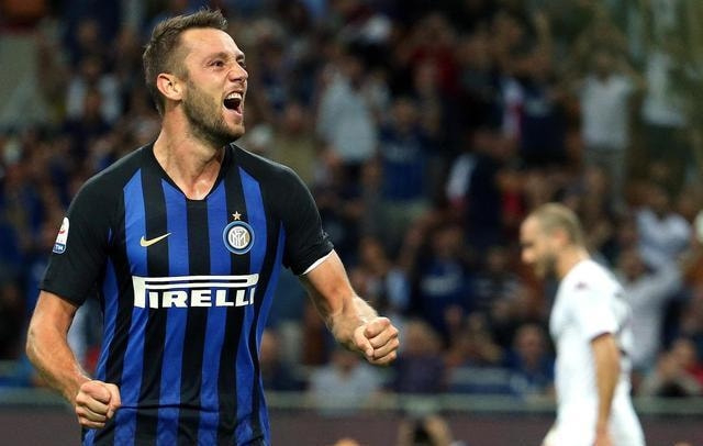 爱游戏官网-包含拉齐奥内部会议纪要流出——集结日调整名单，英超使命明确，身体对抗强度拉满的词条